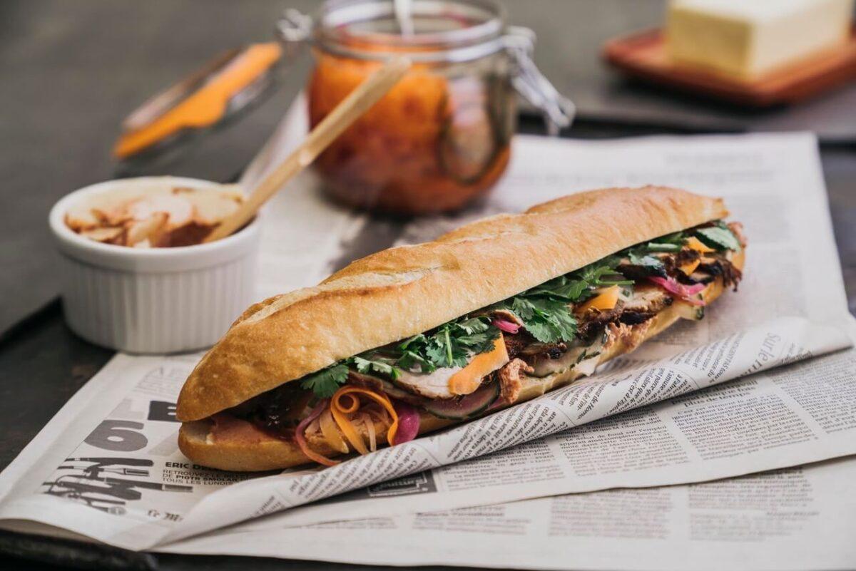 Banh Mi vietnamita Ma Khin Café